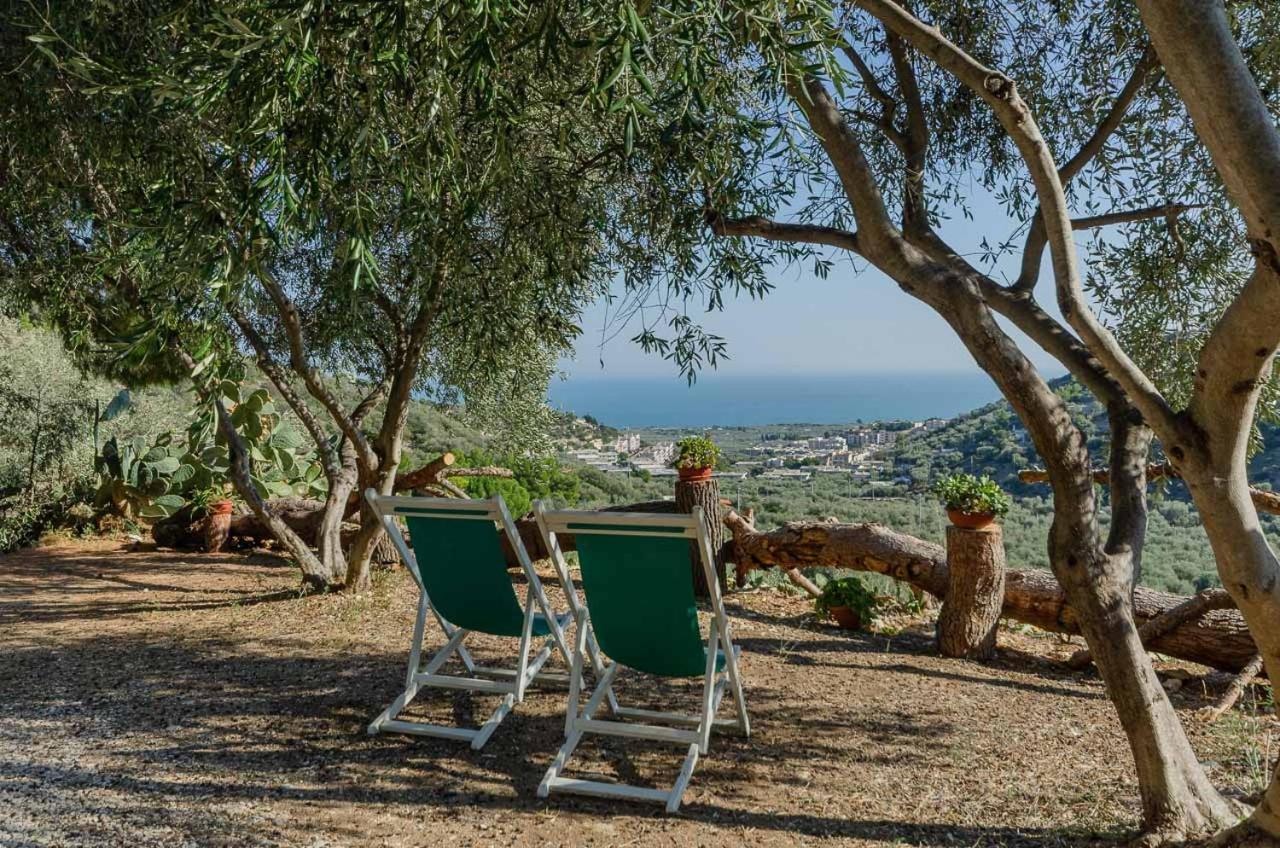 Agriturismo Madonna Incoronata มัตตีนาตา ภายนอก รูปภาพ